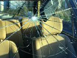 CarGlaze, we deal with windscreen replacement, car windscreen replacement, van windscreen replacement, cracked windscreen replacement, mobile windscreen replacement and insurance approved windscreen replacement throughout Derby, Nottingham, Burton On Trent, Mansfield, Uttoxeter, Lichfield, Tamworth, Matlock, Ashbourne, Loughborough, Chesterfield, Ashby De La Zouch, Heanor and Ripley.