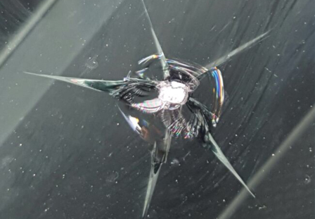 CarGlaze, we deal with windscreen repair, car windscreen repair, van windscreen repair, cracked windscreen repair, chipped windscreen repair, mobile windscreen repair and insurance approved windscreen repair throughout Derby, Nottingham, Burton On Trent, Mansfield, Uttoxeter, Lichfield, Tamworth, Matlock, Ashbourne, Loughborough, Chesterfield, Ashby De La Zouch, Heanor and Ripley.